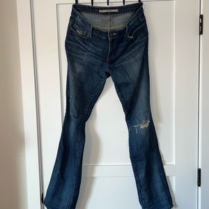 Joe’s Jeans | Straight Leg | Semi Distressed
